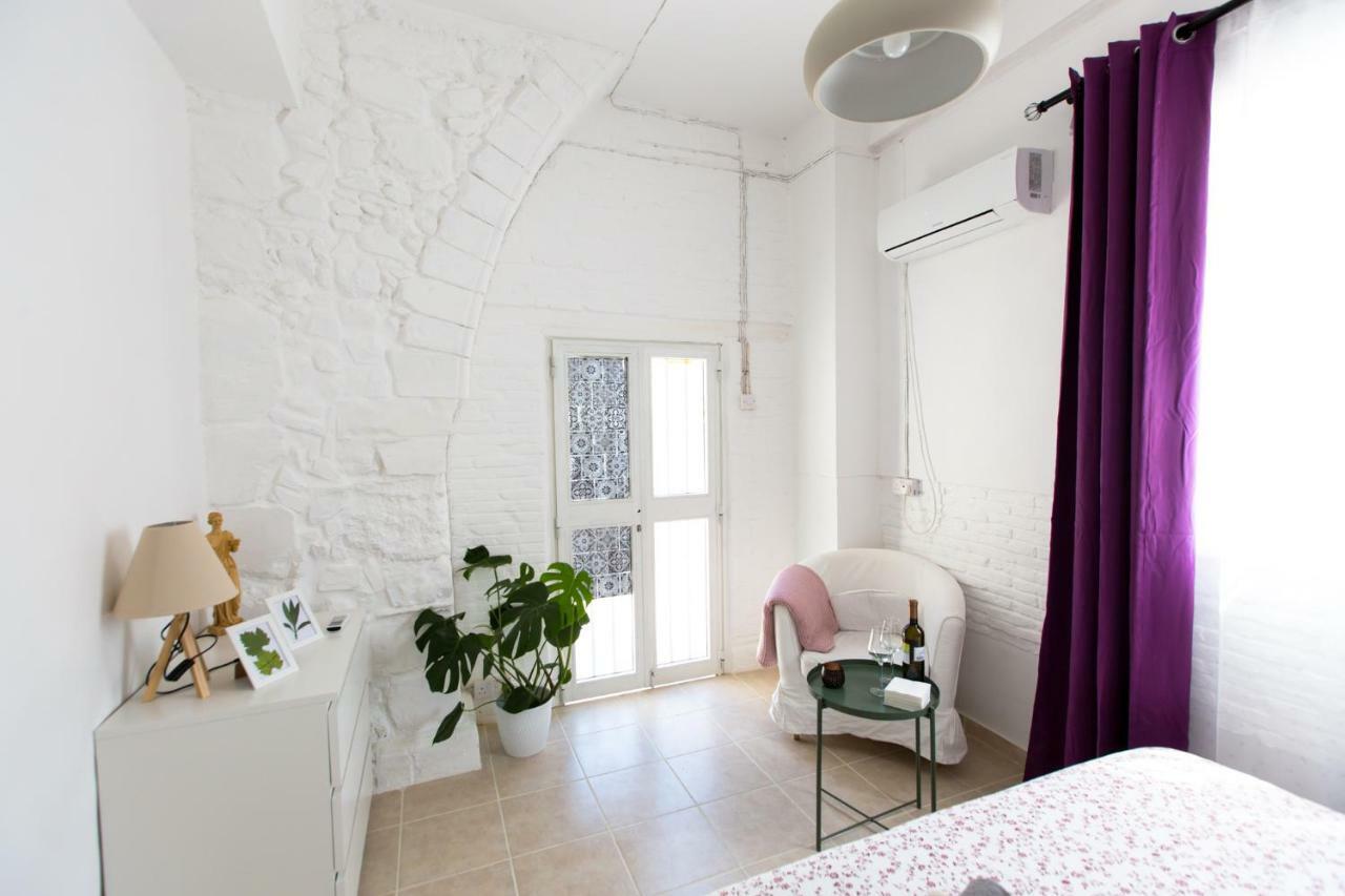 Laila's Cozy Garden House&Studio Larnaca Extérieur photo